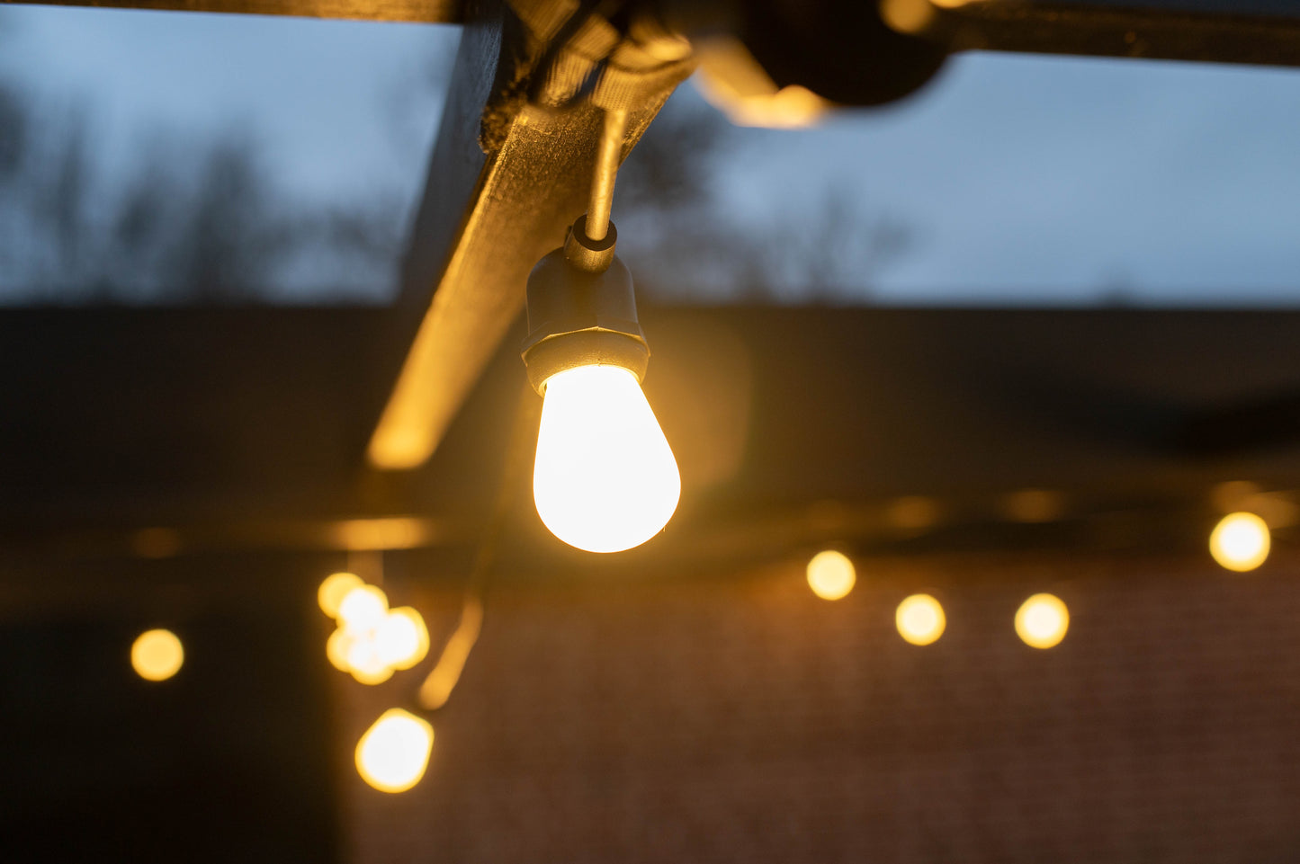 Catena luminosa di alta qualità per uso esterno