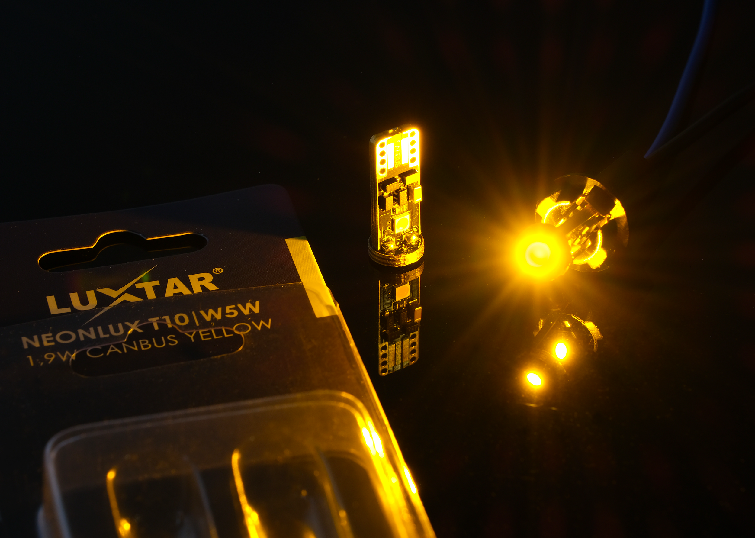 Luxtar NeonLux | T10 W5W | Canbus | Yellow - bild 2
